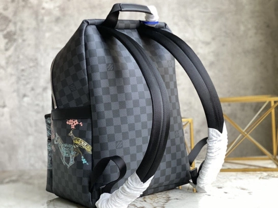 WIS LOUIS DISCOVERY VUITTON BACKPACK 0210